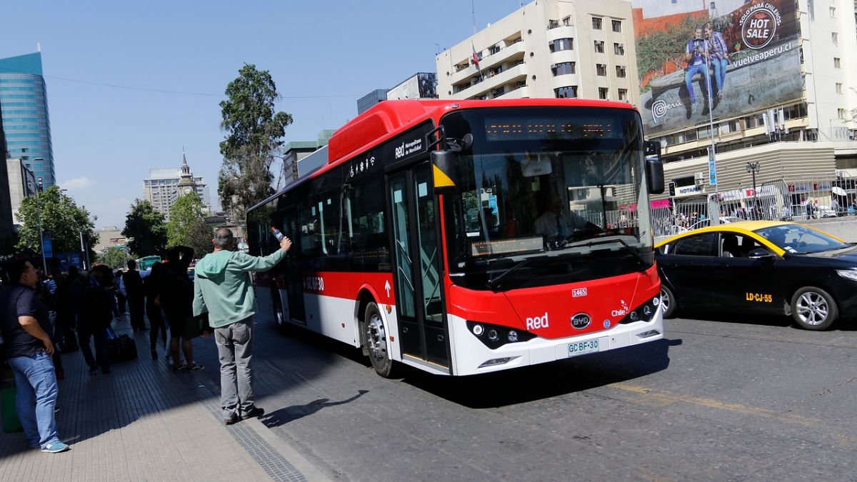 ¿Qué necesitas saber para tomar transporte público en Chile?