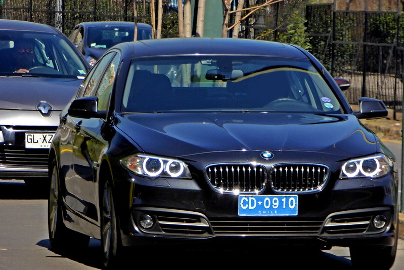 Diplomáticos en Chile, ¿Qué tipo de licencia de conducir necesitan?