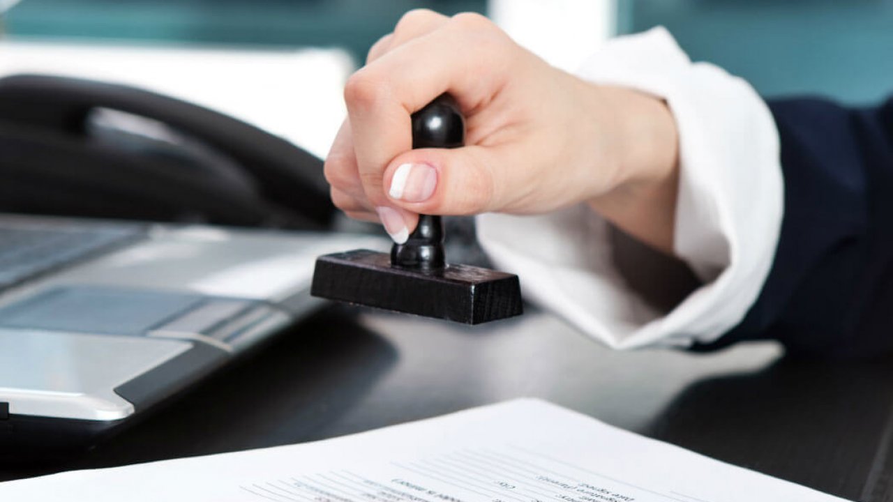 Por qué razones pueden negarte el obtener una licencia de conducir