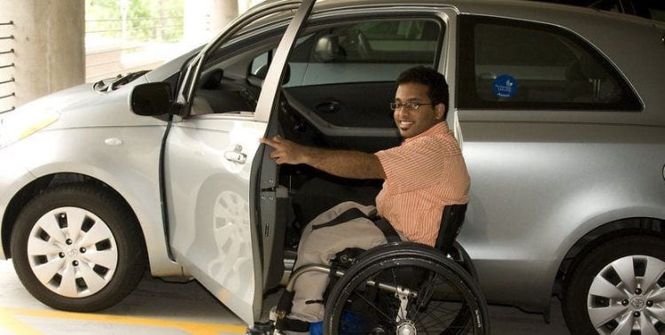 Seguro de auto para discapacitados: ¿Qué es y cómo contratar?