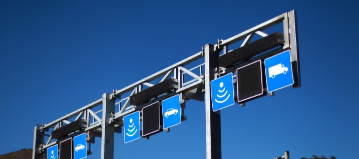 ¿Cómo reclamar un cobro injusto en autopistas?