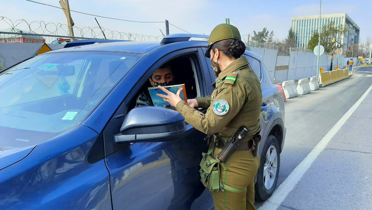 ¿Puedo vender un auto con multas?